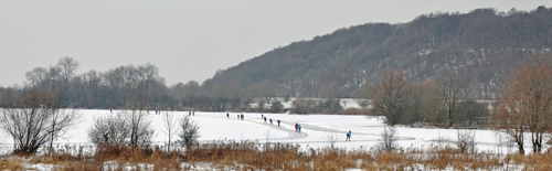 IJsclub_Rhenen_5460 Schaatsen aan de rand van een berg (bij Rhenen U)